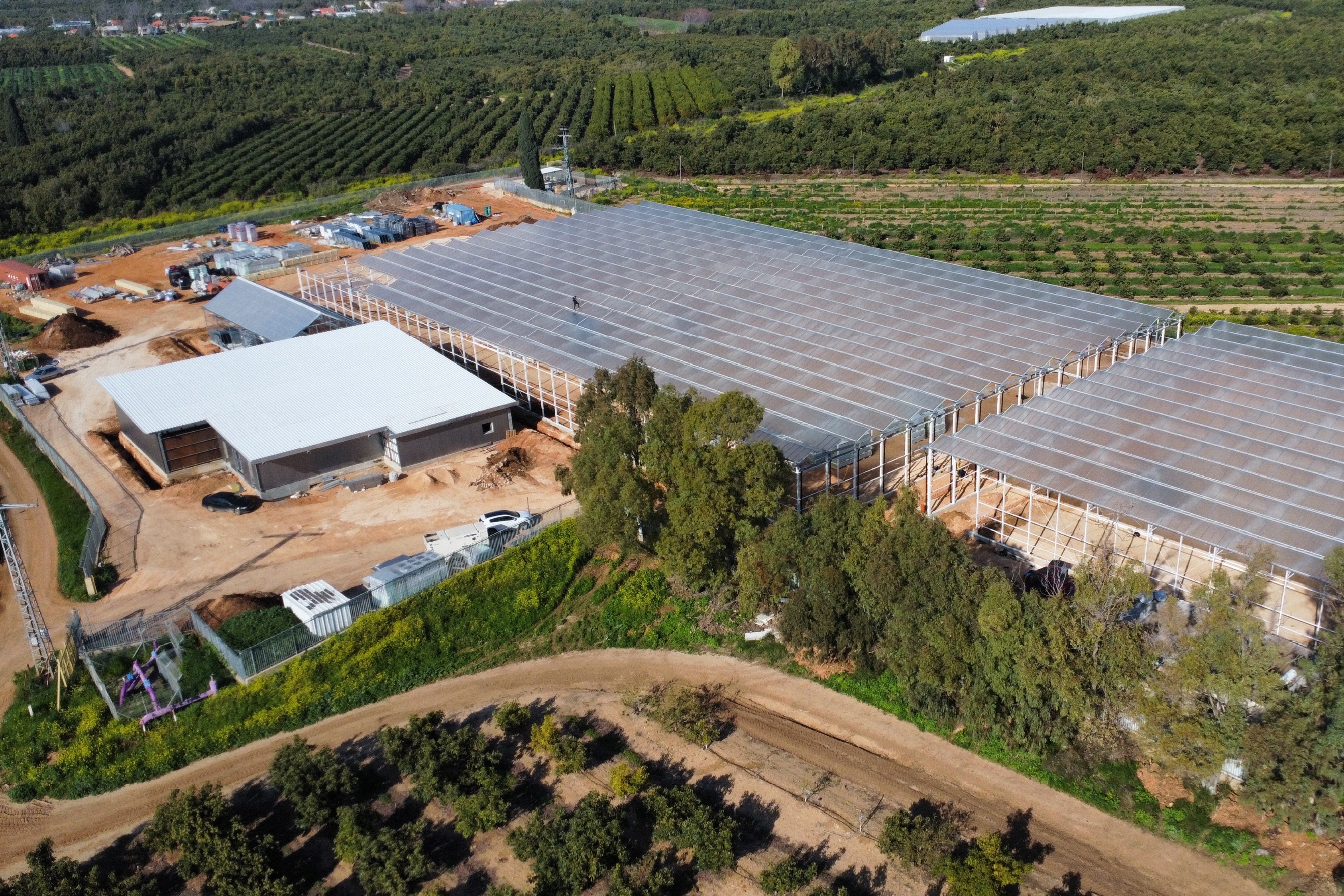 תעשיה וחקלאות